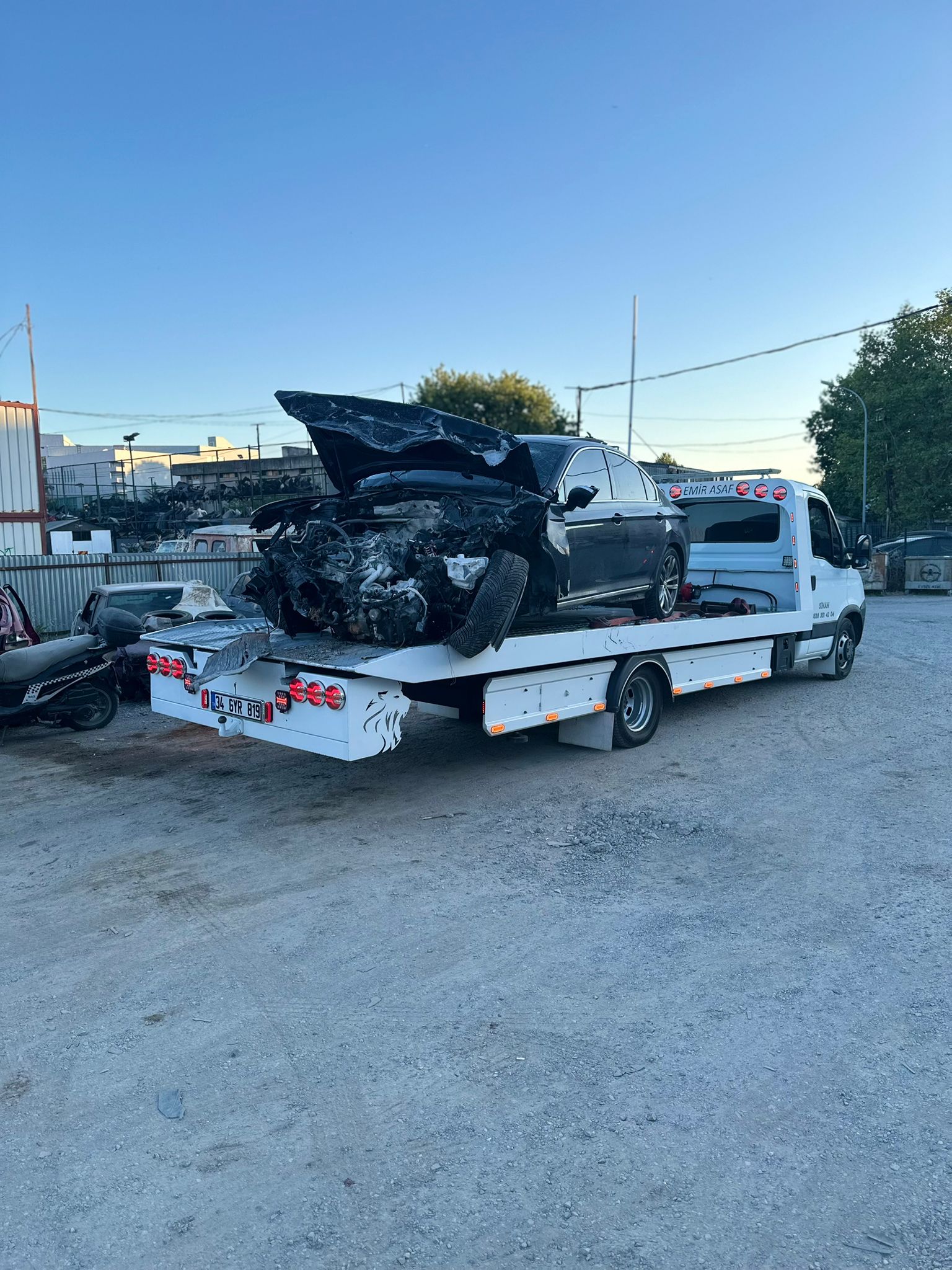 Motosiklet çekici taşıma